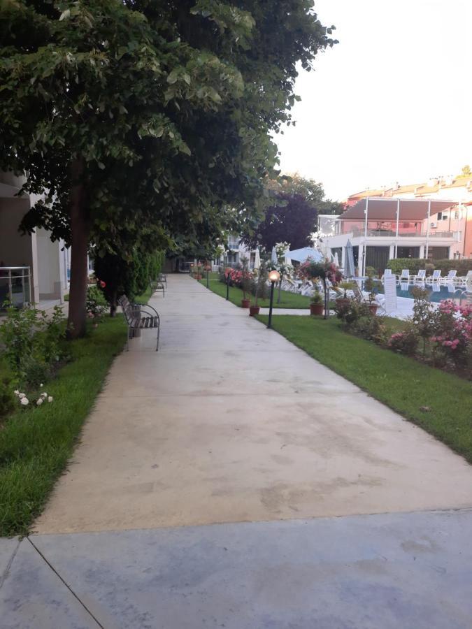 Oazis Cozy Beach Apartment Ravda ภายนอก รูปภาพ